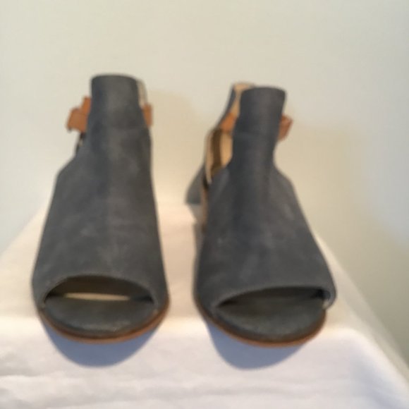 Groove  Linette Open Toe Sandal Size 7 - Picture 3 of 8